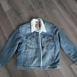 Levi's Sherpa-Lined Blue Denim Jacket